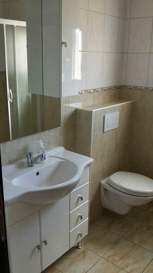Apartments Luki Trogir Exterior photo