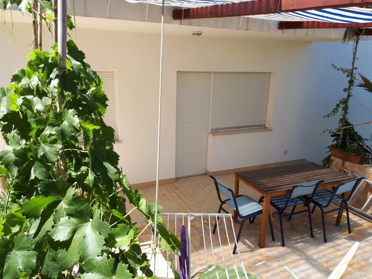 Apartments Luki Trogir Exterior photo